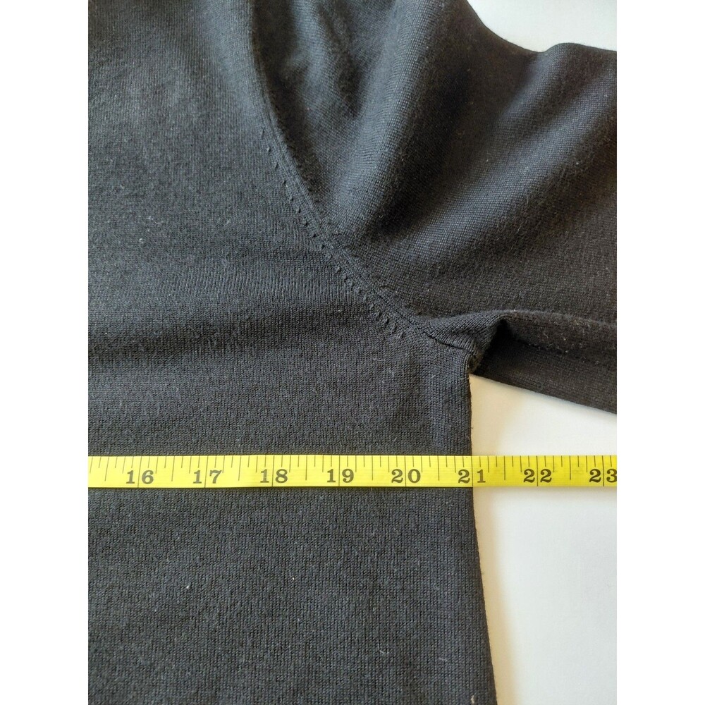 Adrianna Papell Size L Black Bishop Sleeve V-Neck Sweater White Collar and Tails - Picture 5 of 9
